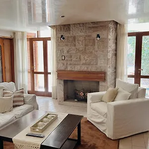  Сasa de vacaciones Casa Cedro Argentina